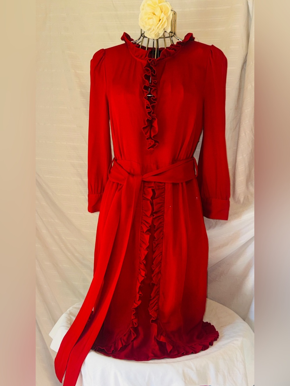 Marc Jacobs 100% Silk Red Ruffled 3/4 Sleeve Dress with Belt, 10 - Picture 3 of 14